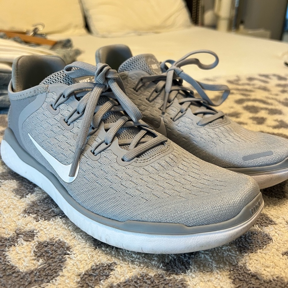 Light grey Nike sneakers